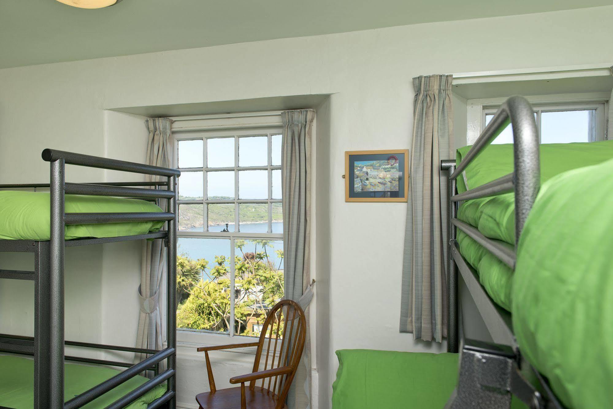 วายเอชเอ โคเวอร์แรค Hostel ภายนอก รูปภาพ